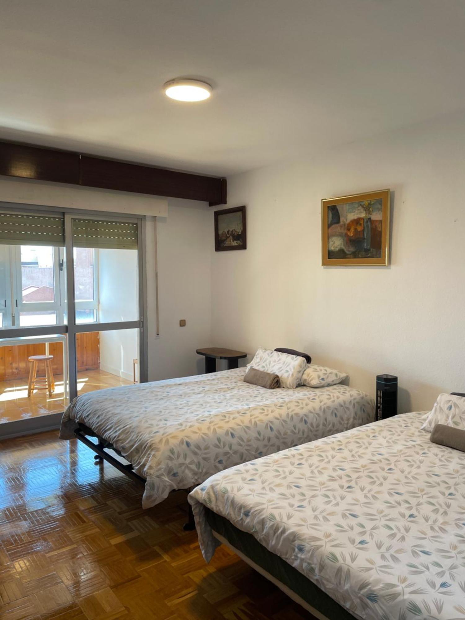 Private Rooms Madrid Atocha Exterior foto